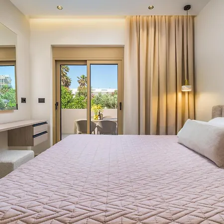 Msbeach Luxury Homes - Manolis *