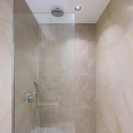 Msbeach Luxury Homes - Manolis